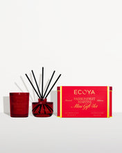 Load image into Gallery viewer, Ecoya Mini Gift Set - Passionfruit Martini Gift set Ecoya
