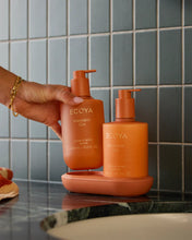 Load image into Gallery viewer, Ecoya The Bathroom Edit - Mandarin Gin Hyde Boutique
