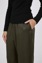 Load image into Gallery viewer, Marlow Eclipse Wide Leg Pant - Spruce Hyde Boutique
