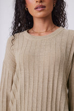 Load image into Gallery viewer, Marlow Evergreen Knit Crew - Oat Hyde Boutique
