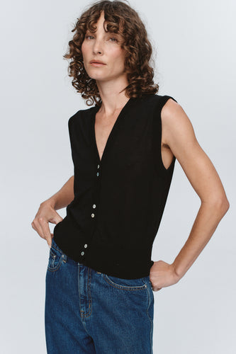 Marle Foundations Vest - Black Hyde Boutique