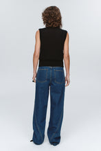 Load image into Gallery viewer, Marle Foundations Vest - Black Hyde Boutique

