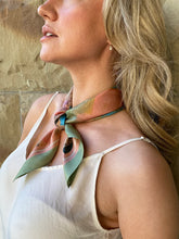 Load image into Gallery viewer, Dark Hampton Jackie Green The Fabulous
