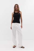 Load image into Gallery viewer, Rebe Freddy Jean - White

