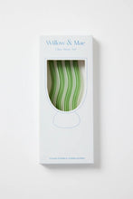 Load image into Gallery viewer, Willow &amp; Mae Green Curvy Reuseable Pk 4 Glass Drinking Straws Hyde Boutique
