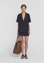 Load image into Gallery viewer, Viktoria &amp; Woods Hepburn Shirt - Black Hyde Boutique
