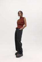 Load image into Gallery viewer, Harris Tapper Chaimberlain Top - Heirloom Hyde Boutique

