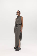 Load image into Gallery viewer, Harris Tapper Laro Dress - Grey Drape Suiting
