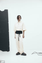 Load image into Gallery viewer, Harris Tapper Dean Trouser - Cream Hyde Boutique
