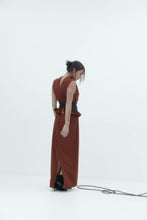 Load image into Gallery viewer, Harris Tapper Chaimberlain Top - Heirloom Hyde Boutique
