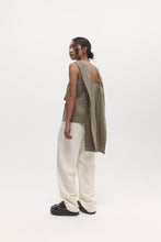 Load image into Gallery viewer, Harris Tapper Dean Trouser - Cream Hyde Boutique
