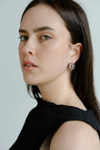 Load image into Gallery viewer, Castel &amp; Co Hadley Earrings Large - Silver
