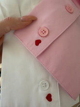 Load image into Gallery viewer, Clementine Heart On Your Sleeve Shirt - Marshmallow
