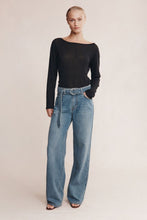 Load image into Gallery viewer, Marle Belted Wide Leg Jean - Light Wash 01 Hyde Boutique
