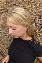 Load image into Gallery viewer, Castel &amp; Co Crinkle Earrings - Gold Hyde Boutique
