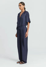 Load image into Gallery viewer, Jac + Jack Napa Pant - Darkest Navy
