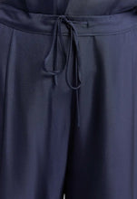 Load image into Gallery viewer, Jac + Jack Napa Pant - Darkest Navy
