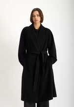 Load image into Gallery viewer, Jac + Jack Eaze Coat - Black
