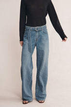 Load image into Gallery viewer, Marle Belted Wide Leg Jean - Light Wash 01 Hyde Boutique
