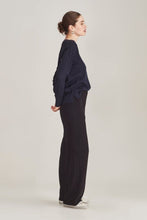 Load image into Gallery viewer, Sills + Co Longline Landscape Pant - Black  Hyde Boutique   
