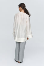 Load image into Gallery viewer, Marle Lottie Top - Ivory Hyde Boutique
