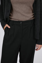 Load image into Gallery viewer, Marlow Ligne Tapered Pant - Black Hyde Boutique
