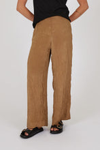 Load image into Gallery viewer, Marlow Lumi Pant - Bronzite Hyde Boutique
