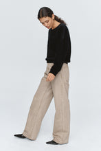 Load image into Gallery viewer, Marle Madga Jumper - Black Hyde Boutique
