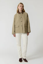 Load image into Gallery viewer, ONTE Olivia Jacket - Green Hyde Boutique

