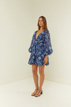 Load image into Gallery viewer, Palm Noosa Lucia Dress - Blue Paisley  Hyde Boutique   
