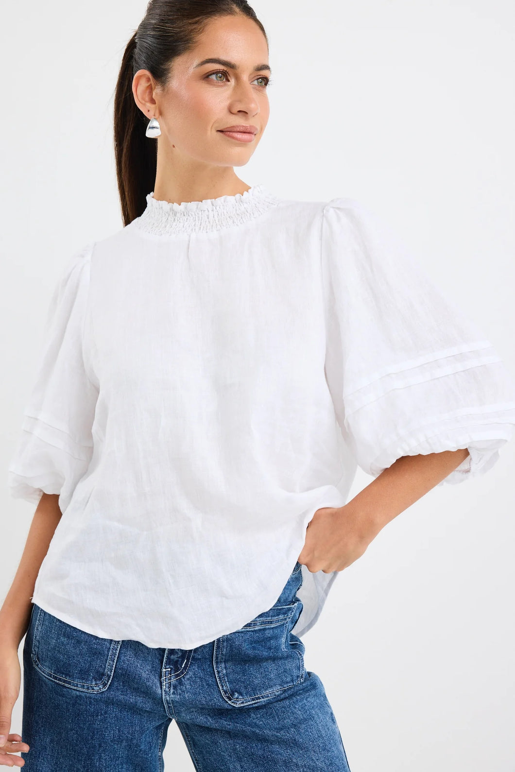 Ivy + Jack Polished Linen High Neck Pleat Reversible Sleeve Top - White Hyde Boutique