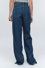 Load image into Gallery viewer, Marle Relaxed Curve Jean - Washed Indigo Hyde Boutique
