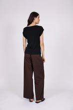 Load image into Gallery viewer, Marlow Roam Short Sleeve - Black Hyde Boutique
