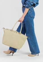 Load image into Gallery viewer, SABEN Milan Carry-All - Oyster
