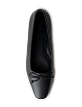 Load image into Gallery viewer, La Tribe Sophie Flat - Black Shoes > Women > Footwear > Heels > Mule Heels > La Tribe Hyde Boutique
