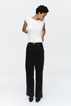 Load image into Gallery viewer, Marle Suki Top - Ivory Hyde Boutique
