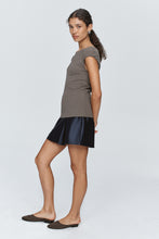 Load image into Gallery viewer, Marle Suki Top - Truffle Hyde Boutique
