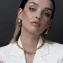 Load image into Gallery viewer, Silk &amp; Steel Forged Necklace - Gold
