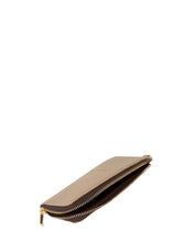 Load image into Gallery viewer, Saben Winona Card Holder - Tea Hyde Boutique
