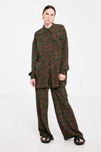 Load image into Gallery viewer, Salasai Country Club Pant - Green Pop Palm  Hyde Boutique   
