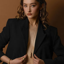 Load image into Gallery viewer, Silk &amp; Steel Odyssée Capsule Necklace - Gold
