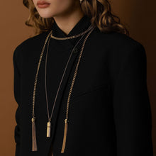 Load image into Gallery viewer, Silk &amp; Steel Odyssée Capsule Necklace - Gold
