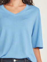 Load image into Gallery viewer, Sills Vera V Knit Tee - Sky Blue Hyde Boutique

