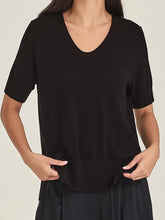 Load image into Gallery viewer, Sills Salma Knit Tee - Black
