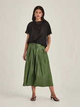 Load image into Gallery viewer, Sills Dana Breeze Top - Black
