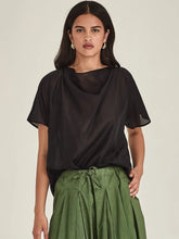 Load image into Gallery viewer, Sills Dana Breeze Top - Black
