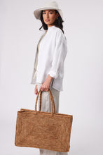 Load image into Gallery viewer, Marlow Sorrento Large Tote - Natural Hyde Boutique
