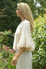 Load image into Gallery viewer, Trelise Cooper First Come, First Curve Top - Vintage Hyde Boutique
