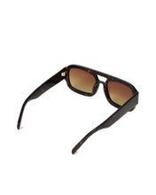 Load image into Gallery viewer, Banbé The Suki - Dark Havana Tort-Choc Fade Arriving Mid-End October Sunglasses Hyde Boutique
