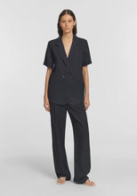 Load image into Gallery viewer, Viktoria &amp; Woods Hepburn Shirt - Black Hyde Boutique
